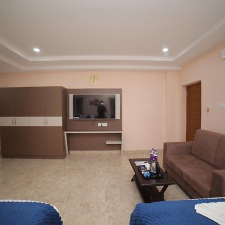 Hotel Sri Ganesh Grand Tirupati Exterior foto