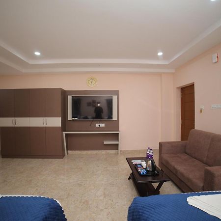 Hotel Sri Ganesh Grand Tirupati Exterior foto