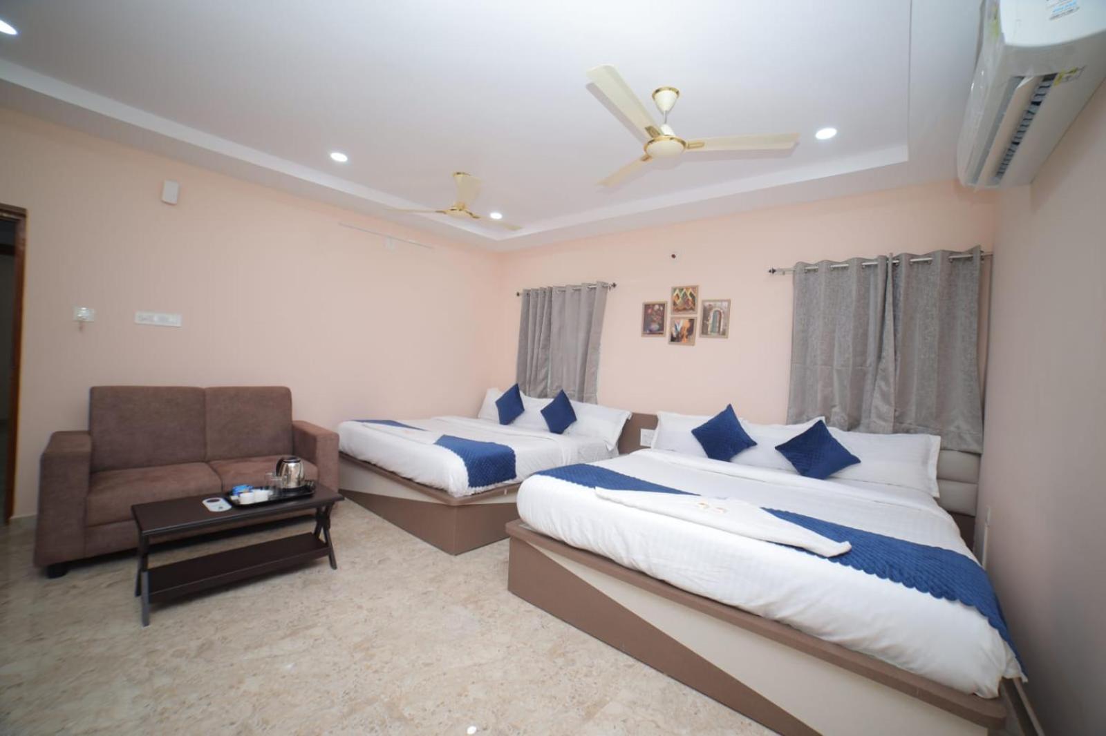 Hotel Sri Ganesh Grand Tirupati Exterior foto