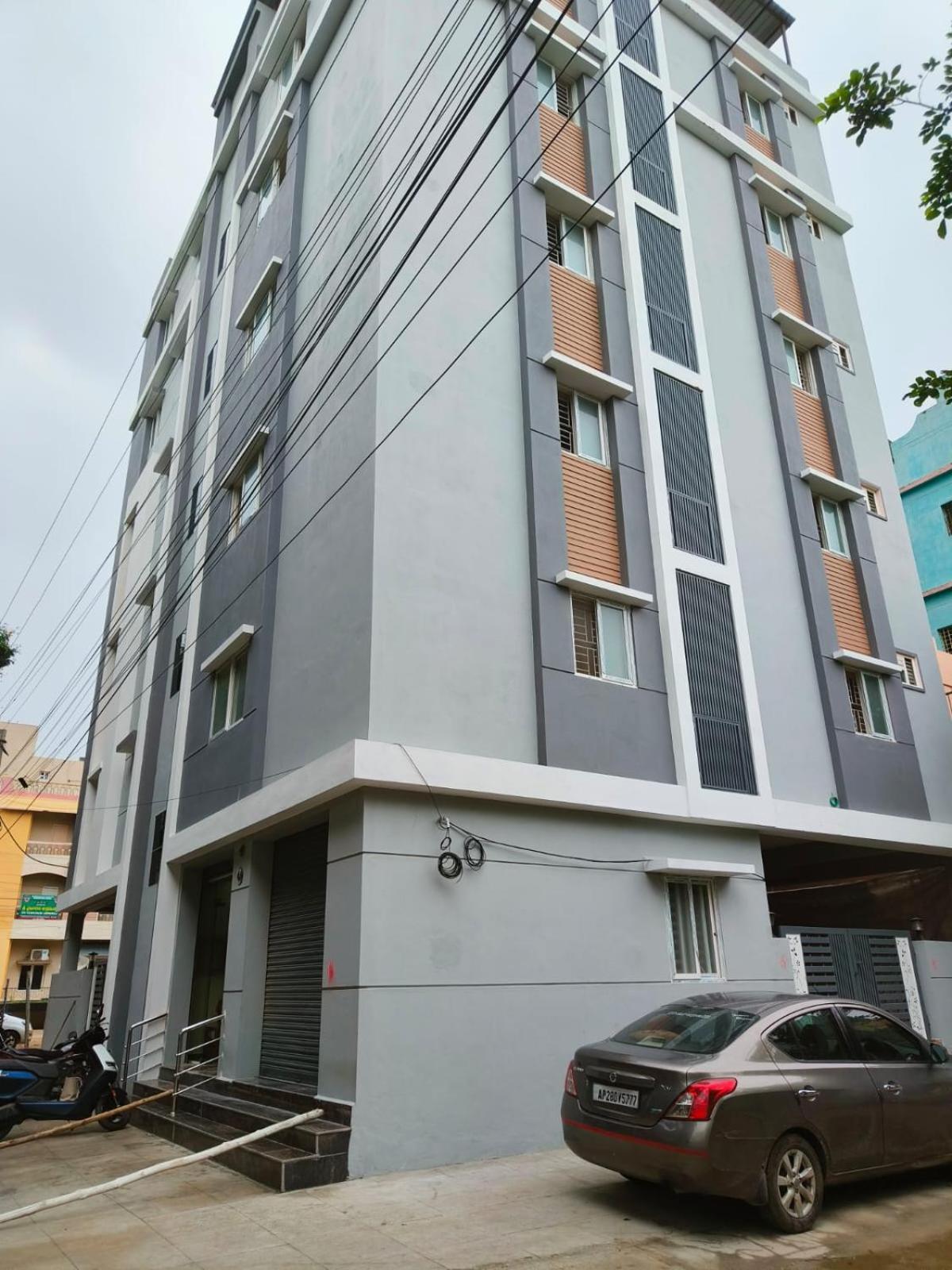 Hotel Sri Ganesh Grand Tirupati Exterior foto