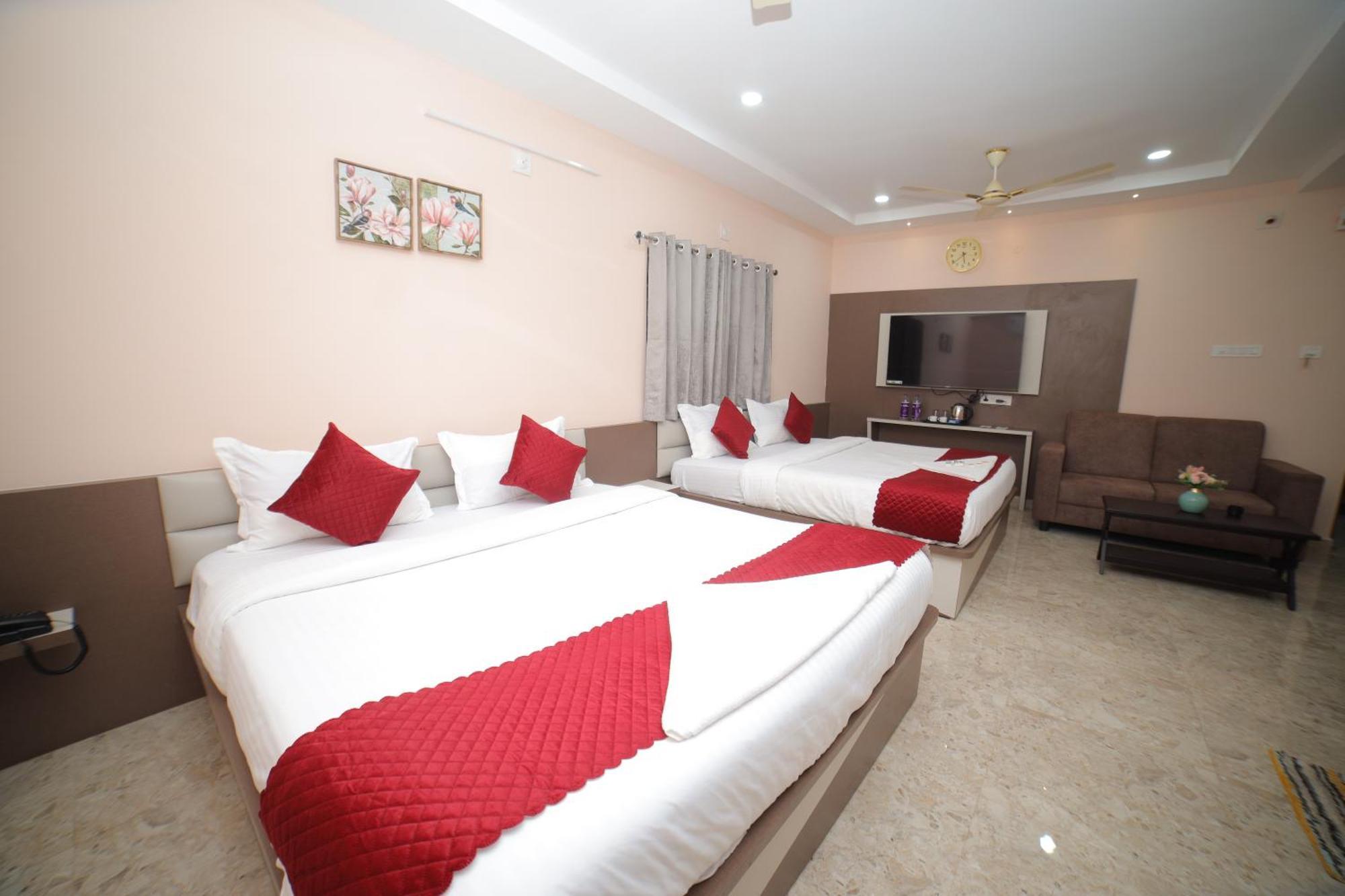 Hotel Sri Ganesh Grand Tirupati Exterior foto